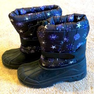 Winter boots in good condition